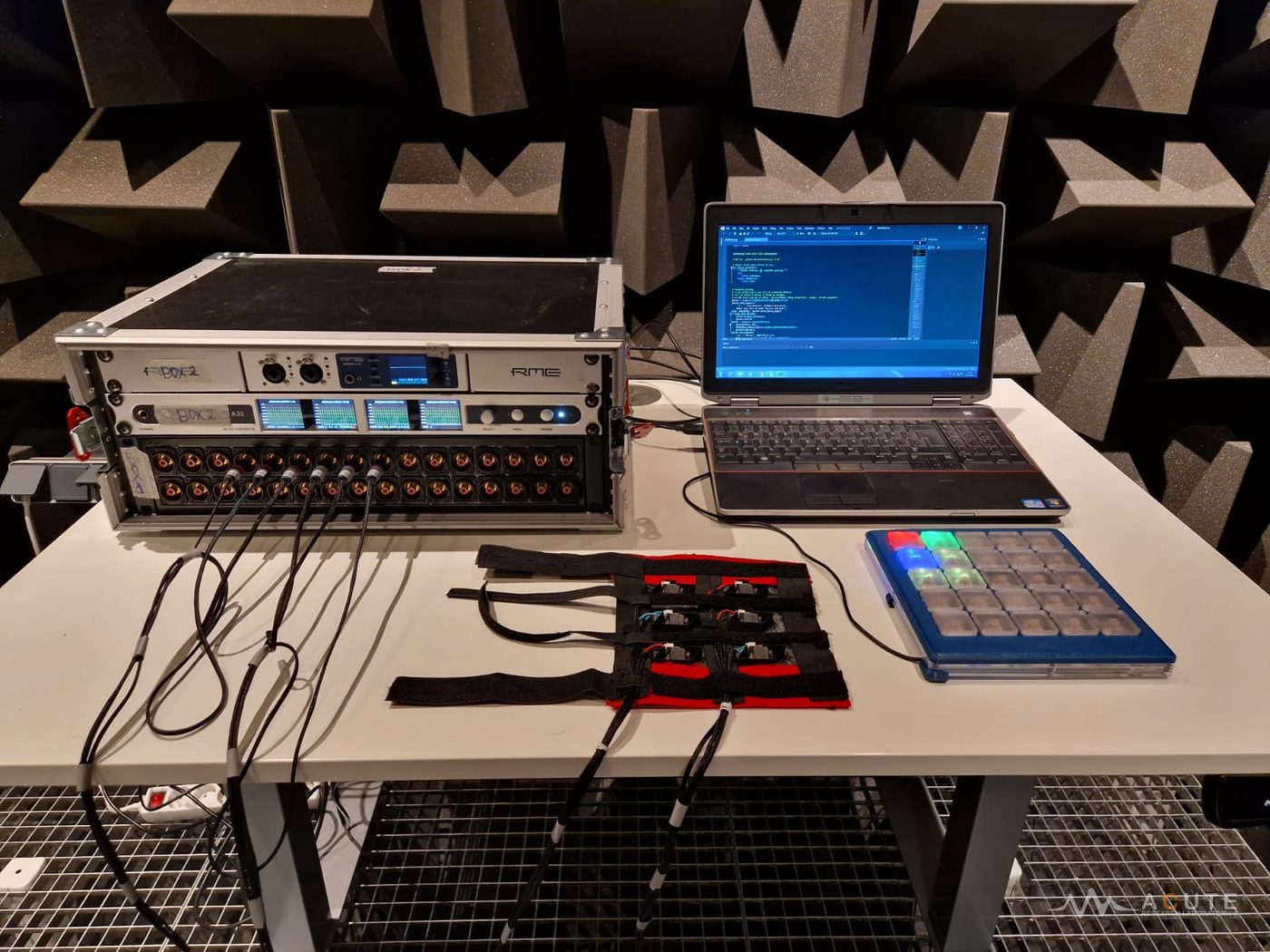 Hardware setup for vibrotactile stimulus generation.